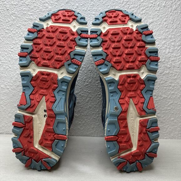 New Balance 410 V6 WT410CS6 Blue Hiking Shoes - Picture 6 of 7